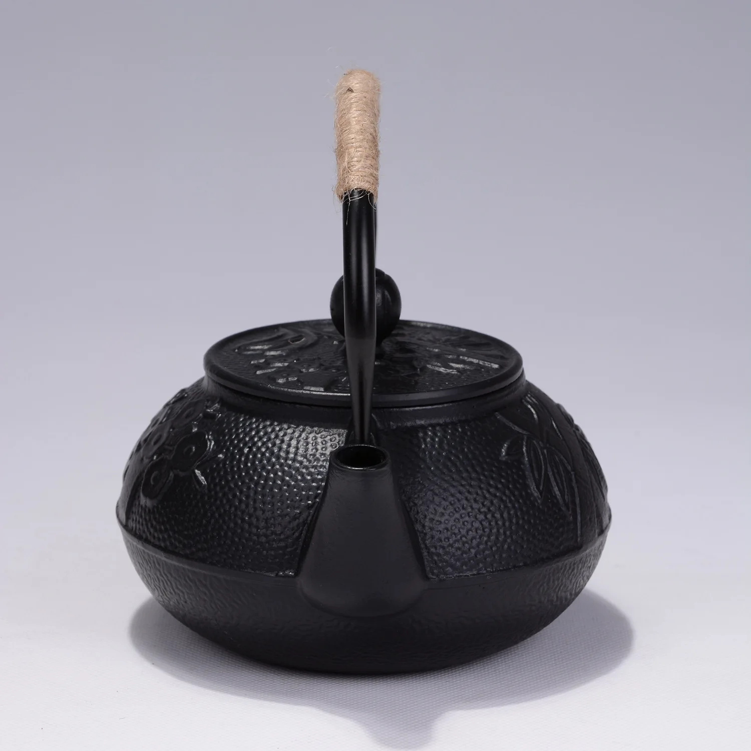 Tetera japonesa de hierro fund - Cast Iron Tetsubin reseña y precio